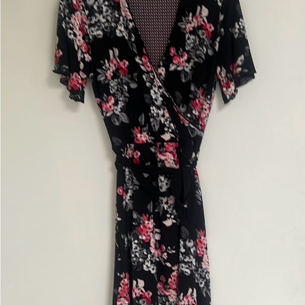 WHBM White House Black Market Reversible Floral Geometric Faux Wrap Dress 10